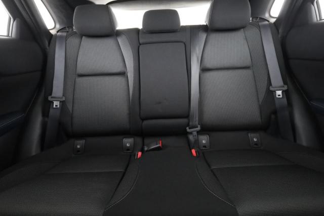 Mazda Cx-30 image 3