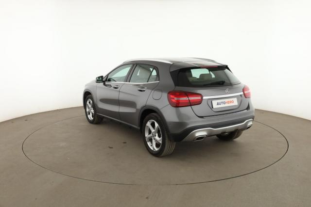 Mercedes Benz Gla image 3