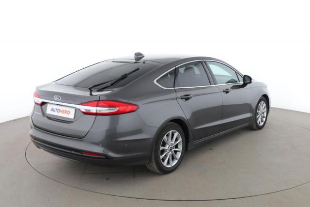 Ford Mondeo image 2