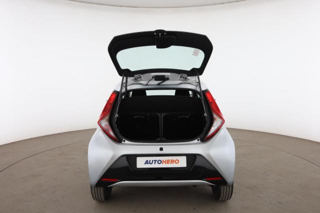 Toyota Aygo image 9