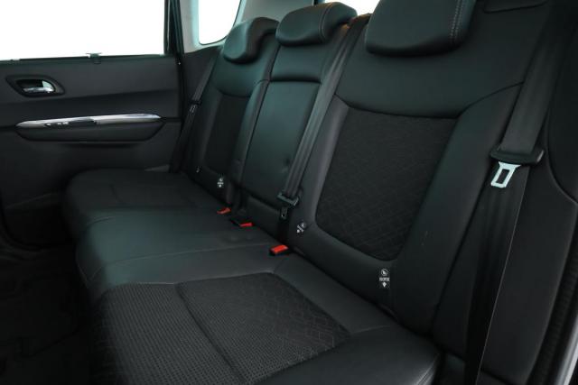 Peugeot 3008 image 7