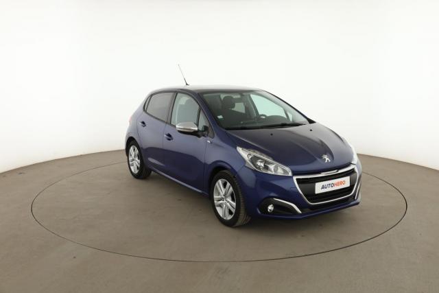 Peugeot 208 image 3