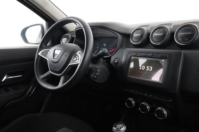 Dacia Duster image 4
