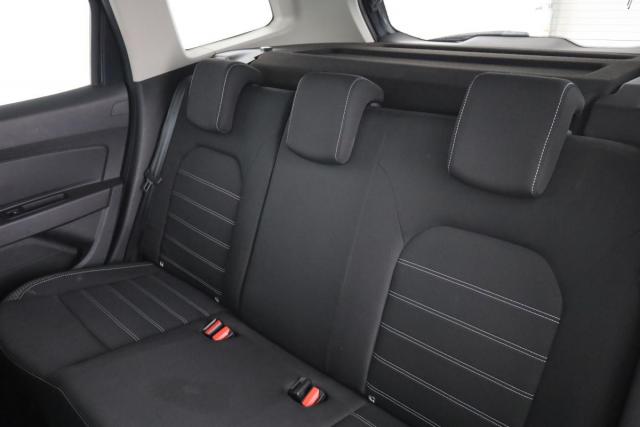 Dacia Duster image 8