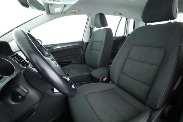 Volkswagen Golf Sportsvan image 4