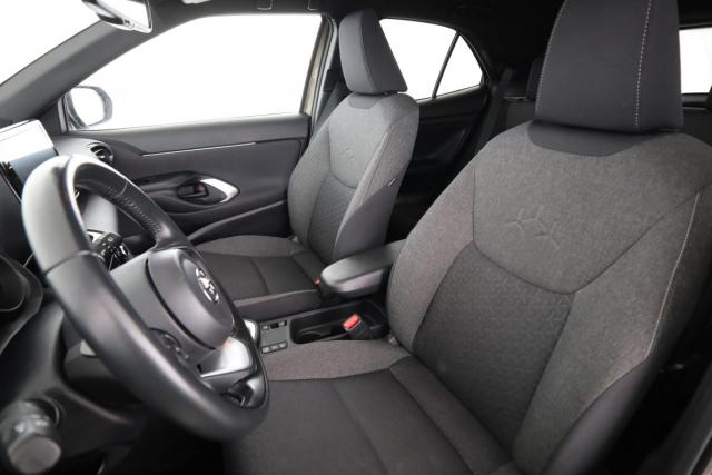 Toyota Yaris Cross image 1