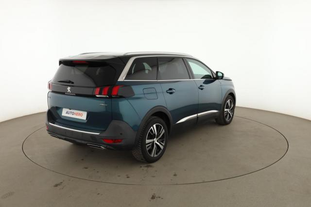 Peugeot 5008 image 4