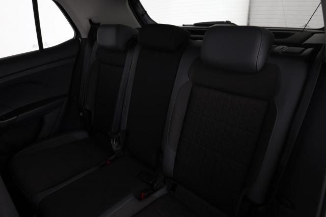 Volkswagen T-Cross image 9