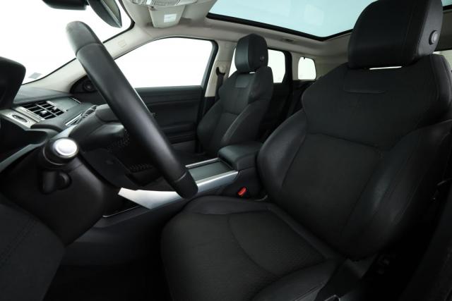 Land Rover Range Rover Evoque image 1