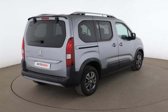 Peugeot Rifter image 9