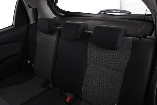 Toyota Yaris image 5