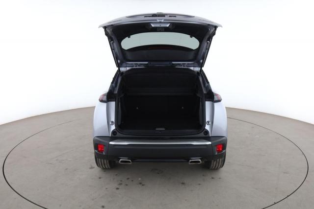 Peugeot 2008 image 3