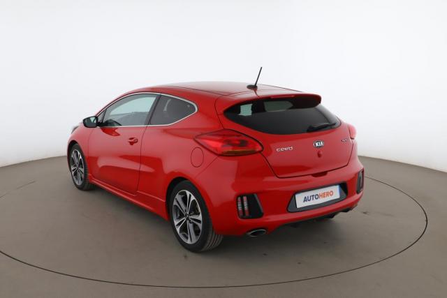 Kia Cee'D image 1