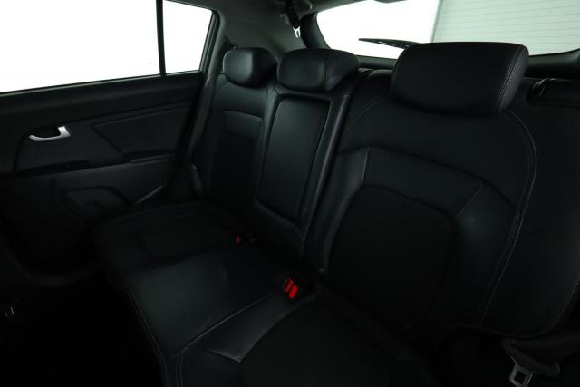 Kia Sportage image 2