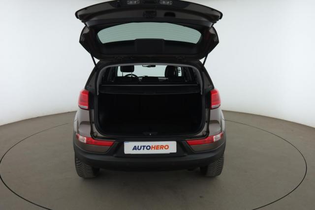 Kia Sportage image 6