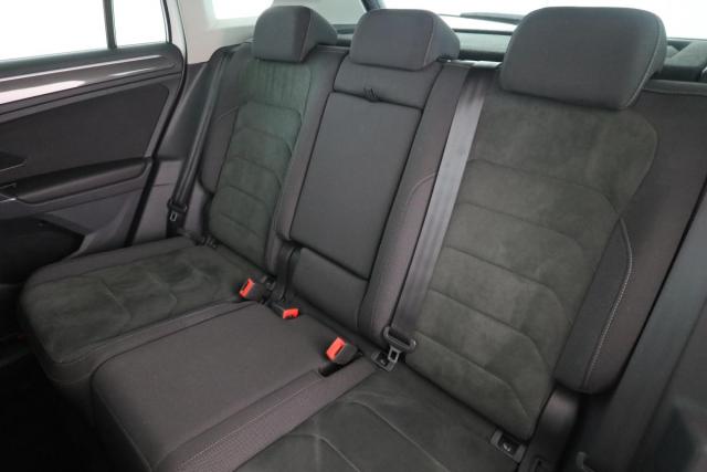 Volkswagen Tiguan image 8