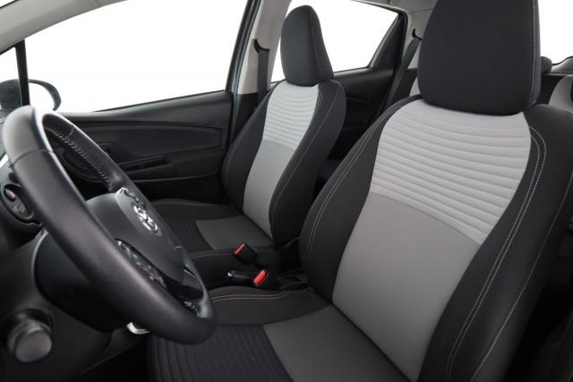 Toyota Yaris image 8