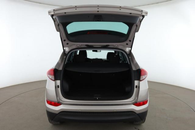 Hyundai Tucson image 8