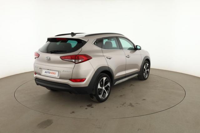 Hyundai Tucson image 2