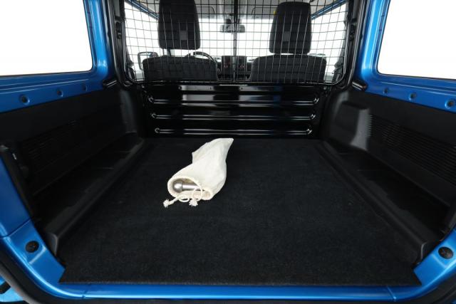 Suzuki Jimny image 2