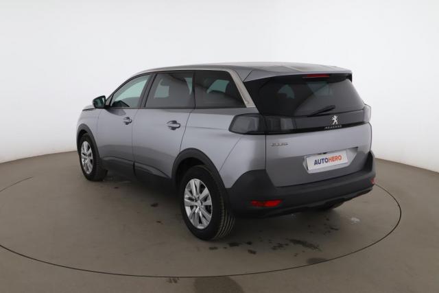 Peugeot 5008 image 5