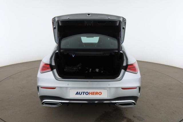 Mercedes Benz Cla image 8