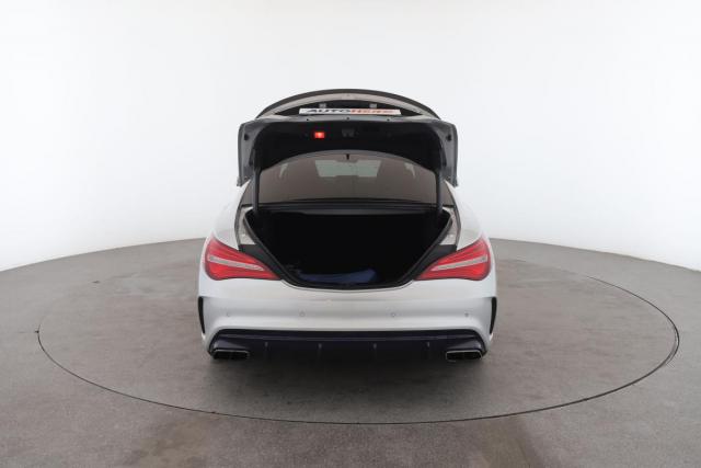 Mercedes Benz Cla image 8