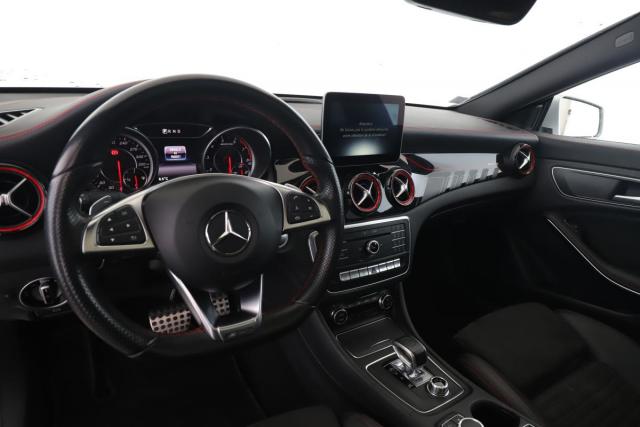 Mercedes Benz Cla image 6