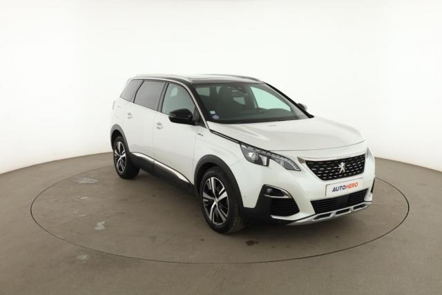 Peugeot 5008 image 2