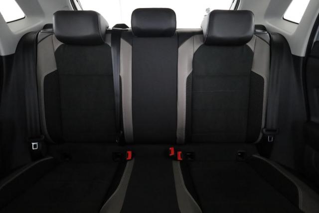 Volkswagen Polo image 9