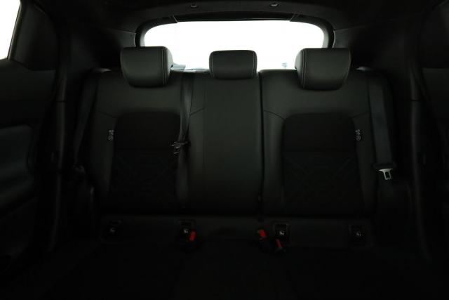 Nissan Juke image 5