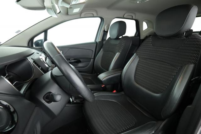 Renault Captur image 8