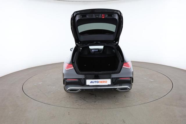 Mercedes Benz Cla Shooting Brake image 9