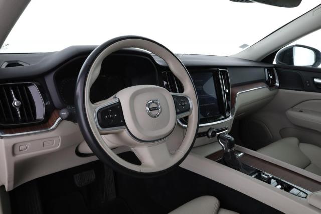 Volvo V60 image 6