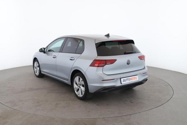 Volkswagen Golf image 5