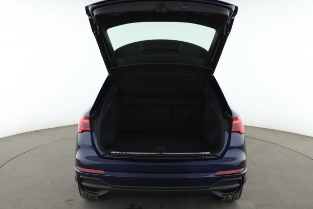 Audi Q3 image 4