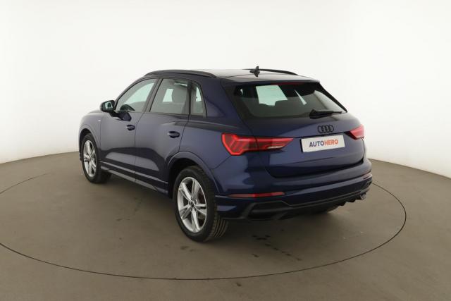 Audi Q3 image 9