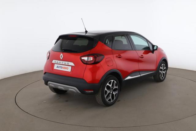 Renault Captur image 1
