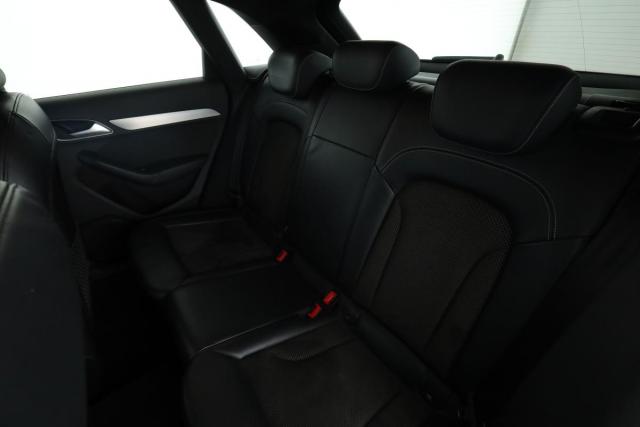 Audi Q3 image 8