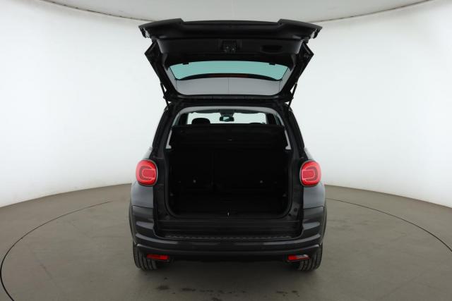 Fiat 500l image 7