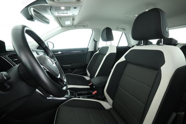 Volkswagen T-Roc image 1
