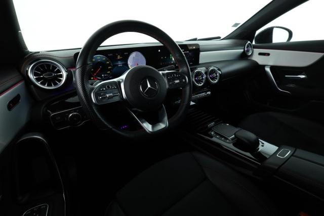 Mercedes Benz Cla Shooting Brake image 3