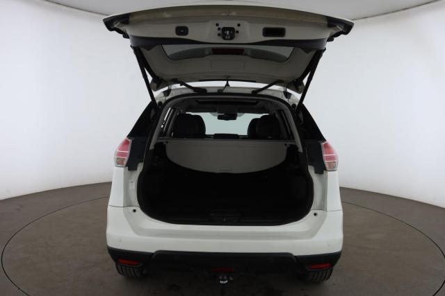 Nissan X-Trail image 8