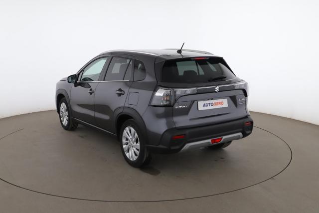 Suzuki S-Cross image 5