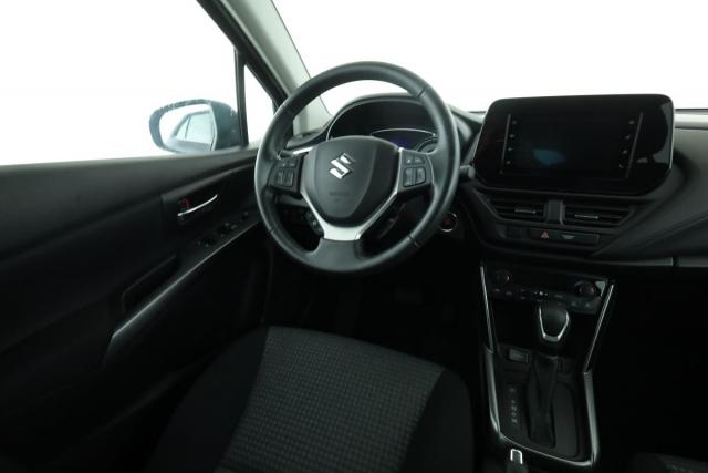 Suzuki S-Cross image 1