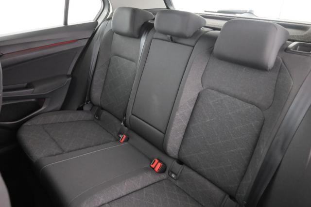 Volkswagen Golf image 7