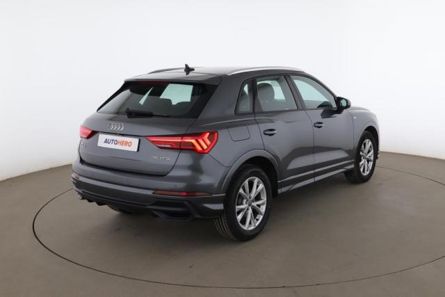 Audi Q3 image 2