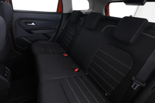 Dacia Duster image 6