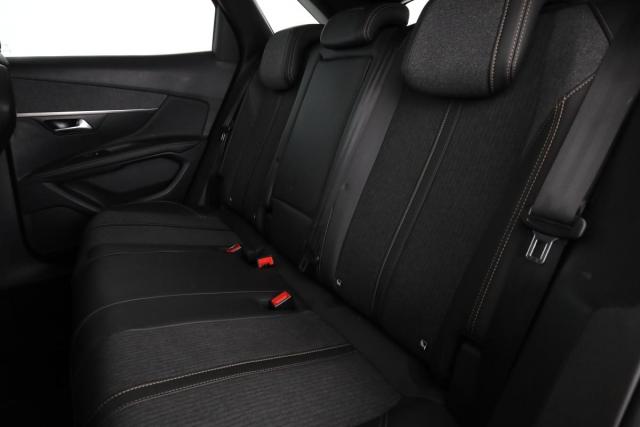 Peugeot 3008 image 9