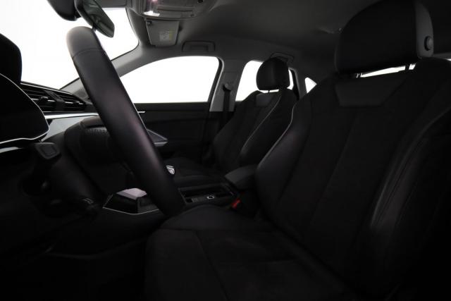 Audi Q3 Sportback image 9